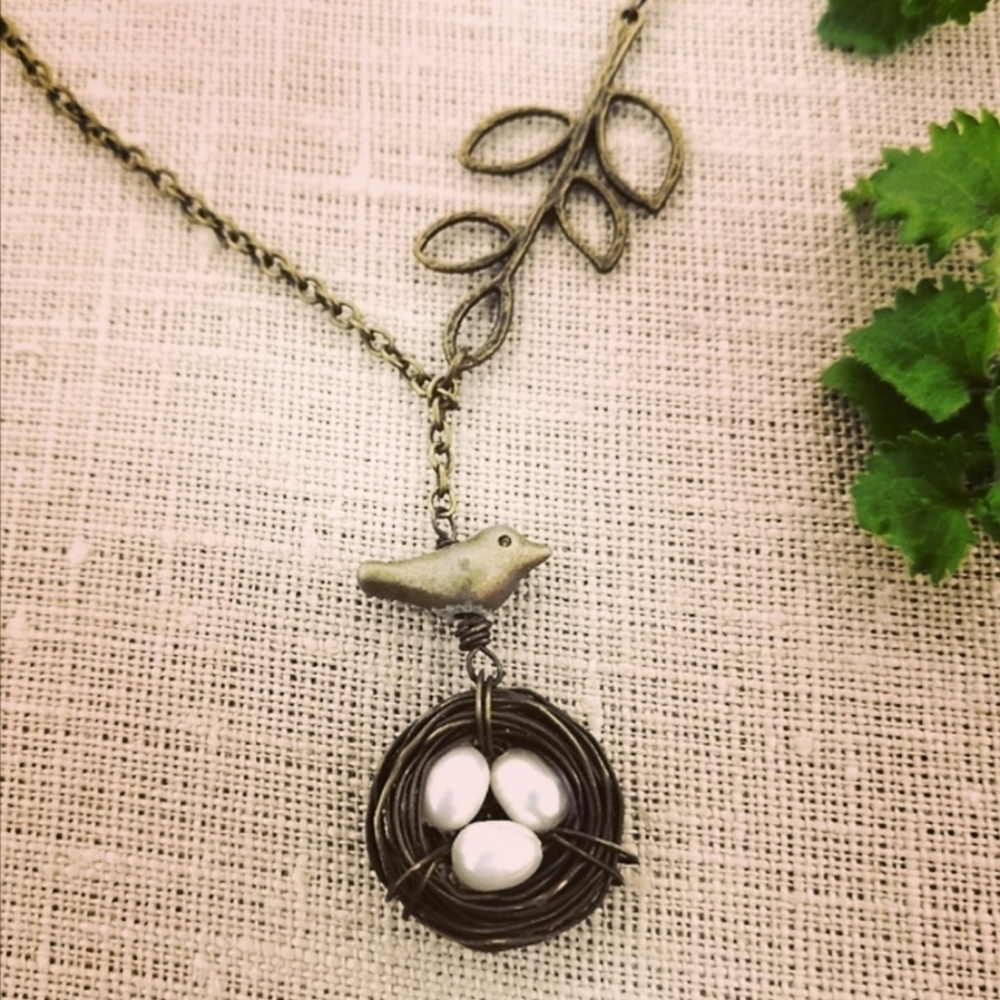 NEW Vintage style bird nest necklace Freshwater pearls, boho antique bronze